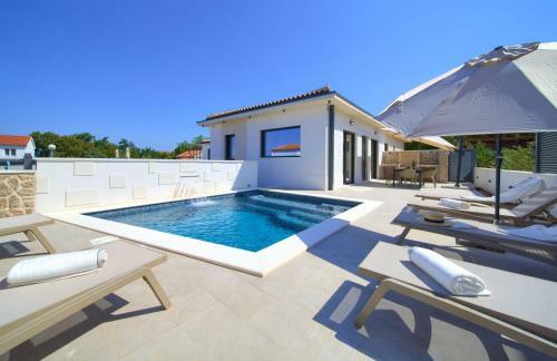 Holiday House Quarnaro