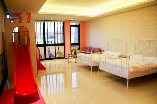 Fengyuan Green Self B&B