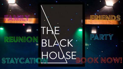 Villa The Black House