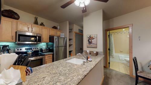 Juniper #351 -end Unit With Mountainside Views! Pool, Spas, Gym!