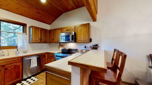 Pet Friendly Mountain Escape With 3 Bedrooms 3 Bathrooms Close To Everything
