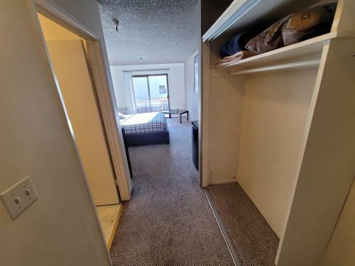 (c19) La/beverly Hills Hotel Style Suite
