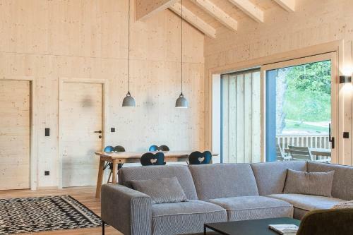 Th�rl 149 - Skandinavisches Design Mit Bergblick