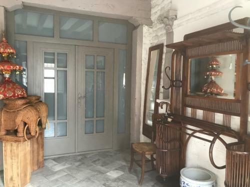 La Casona Del T�o Pedro