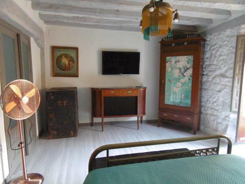 La Casona Del T�o Pedro