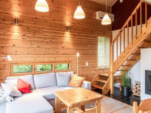 Holiday Home Kanervarinne