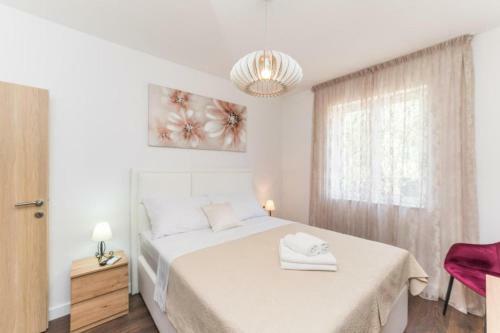 Holiday Home Ivana - Private Pool