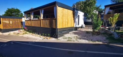 Apartamento Mobile Home Kmz