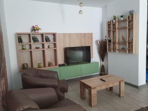 Apartamento Alezzi-apartament Angy