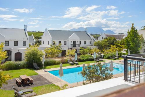 De Zalze Golf Lodge 17 By Hostagents