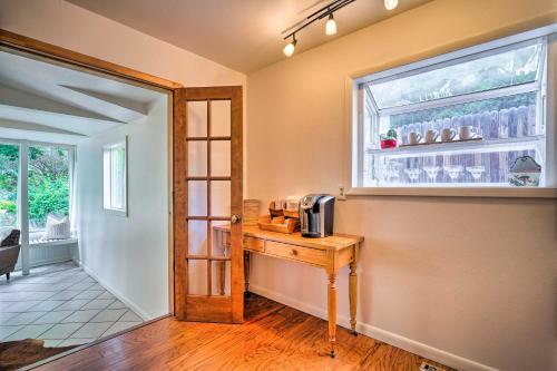 Ca�on City Casa With Spacious, Private Yard!