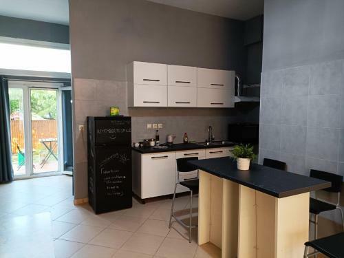Maria's Cozy Apartment For Rent