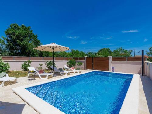 Holiday Home Maslina