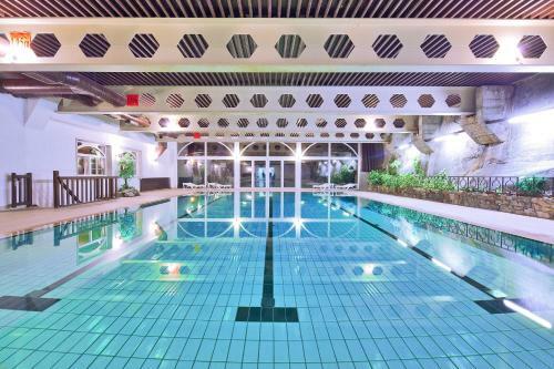 Hotel H�tel Aux Mille Etoiles