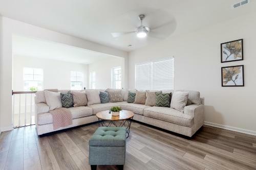 Bayside - 20553 Cattail Creek Ln