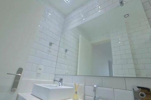 Apartamento Bonita E Bem Cuidado Casa Particular Com 2 Quartos