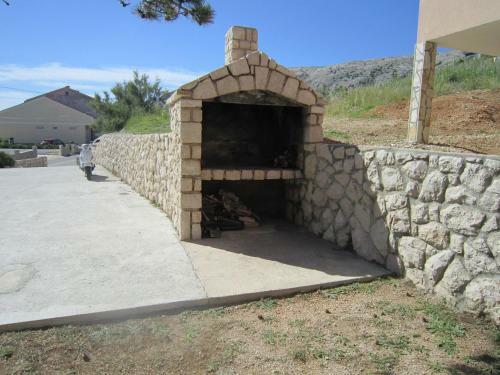 Stunning Holiday Home In Pag Dalmatia, Croatia