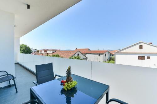 Apartamento Villa Div With Pool
