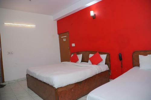 Shreeram Hotel