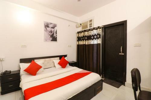 Hotel Oyo Flagship 61218 Silver Palace