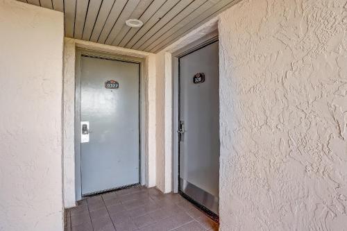 Apartamento Atlantic Ocean View Condo With Private Balcony And Access To Beachside Pool Condo
