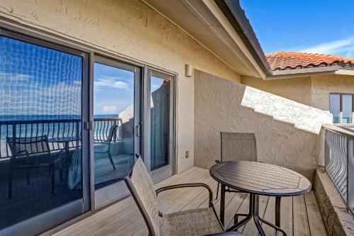 Apartamento Atlantic Ocean View Condo With Private Balcony And Access To Beachside Pool Condo