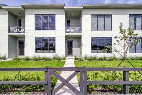 490 Nw 40th Ct