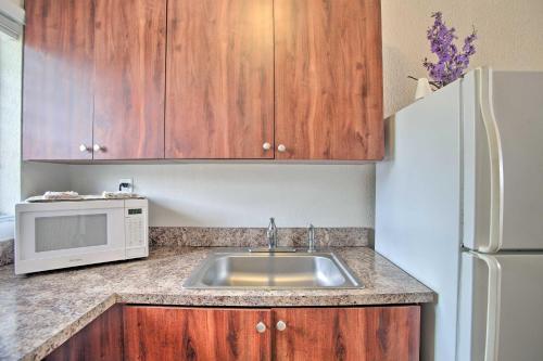 Apartamento Convenient Gem With Patio, 5 Mi To State Park!
