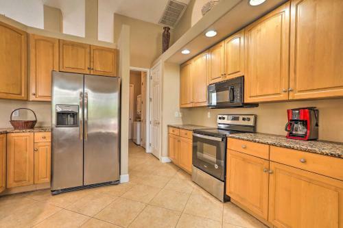 Family-friendly Cape Coral Escape With Pool!