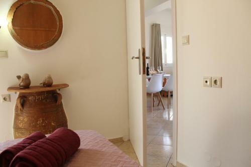 Dimokritos Apartment