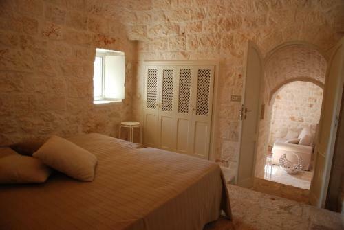 Villa Trullidamare A Ceglie Messapica, Con Piscina