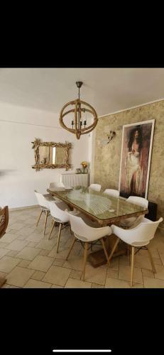 Apartamento Villa With Pool