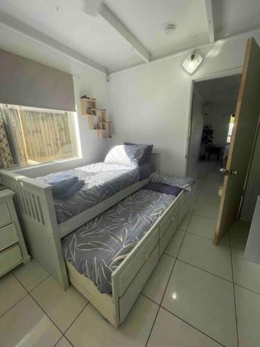 Entire Home. Central To Beaches & City. Pets Aloud