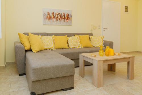 Aphrodites Deluxe Apartment 4