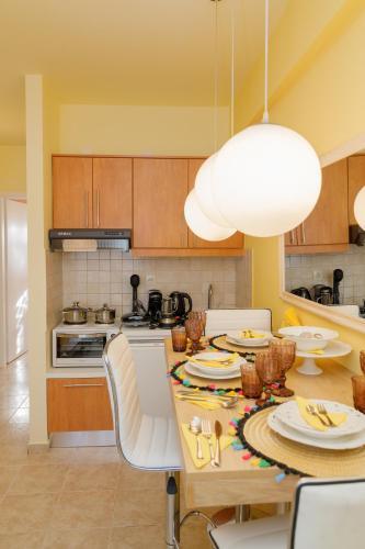 Aphrodites Deluxe Apartment 4