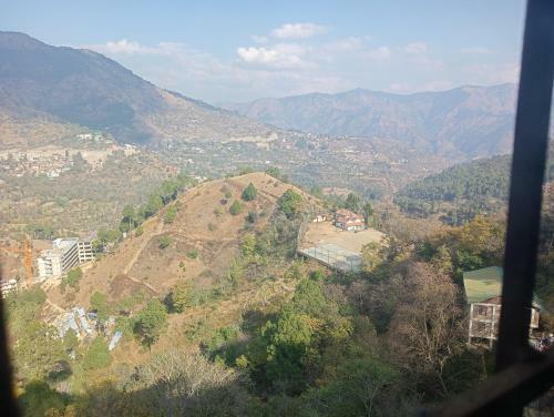 Hostal Have More Cafe & Rooms - Best In Solan