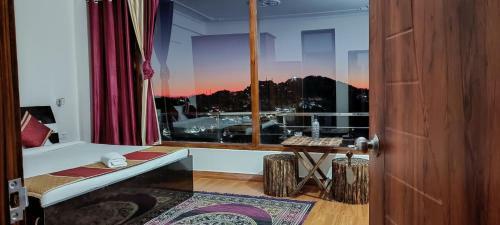 Apartamento Skyline View Mountain Home
