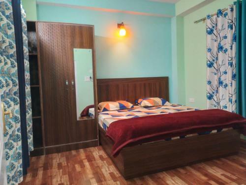 Bed & Breakfast Shree Homestay