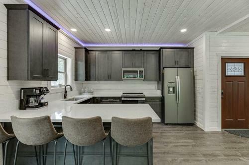Villa Modern 2 Level Super Luxury Couples Spa Cabin