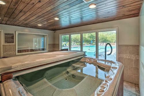 Idyllic Dillard Home With Blue Ridge Mtn Views!