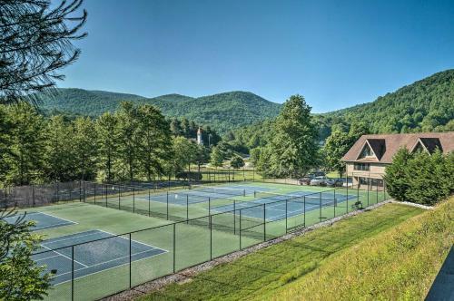 Idyllic Dillard Home With Blue Ridge Mtn Views!