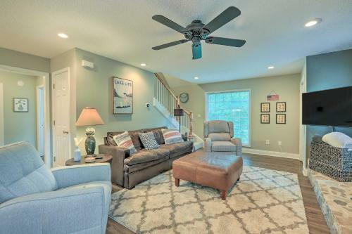 Lakefront Home With Entertainment Space And Dock!