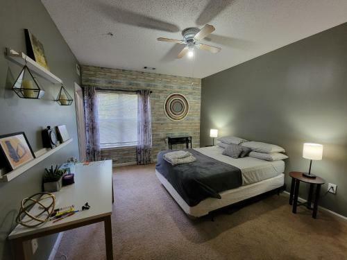 Apartamento The Mableton Getaway With Coffee Bar