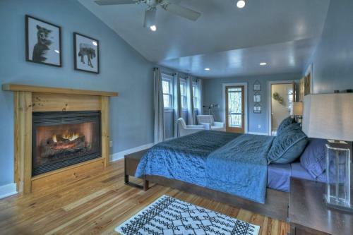 New Heaven Bound Pristine Private Lake Frontage