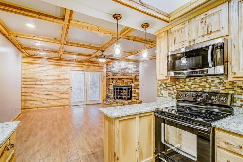 Bear Claw Lodge