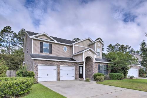 Spacious Pooler Home With Family-friendly Perks