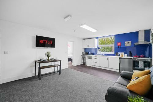 Sunshine Serviced Apartments By Prime Stay