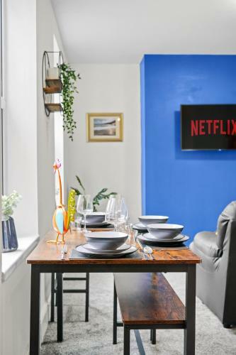 Sunshine Serviced Apartments By Prime Stay