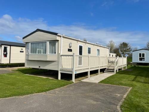 4 Bempton Meadows