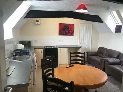 Apartamento Entire Three Bedrooms Flat, 7